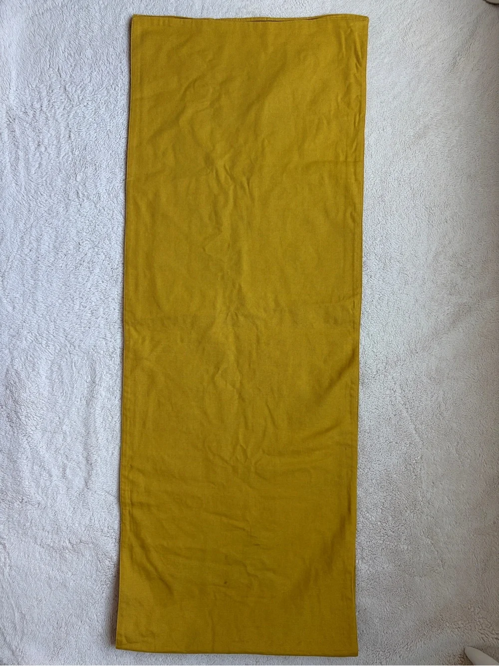 Vintage Williams Sonoma Mustard Yellow Floral Embroidered Table Runner